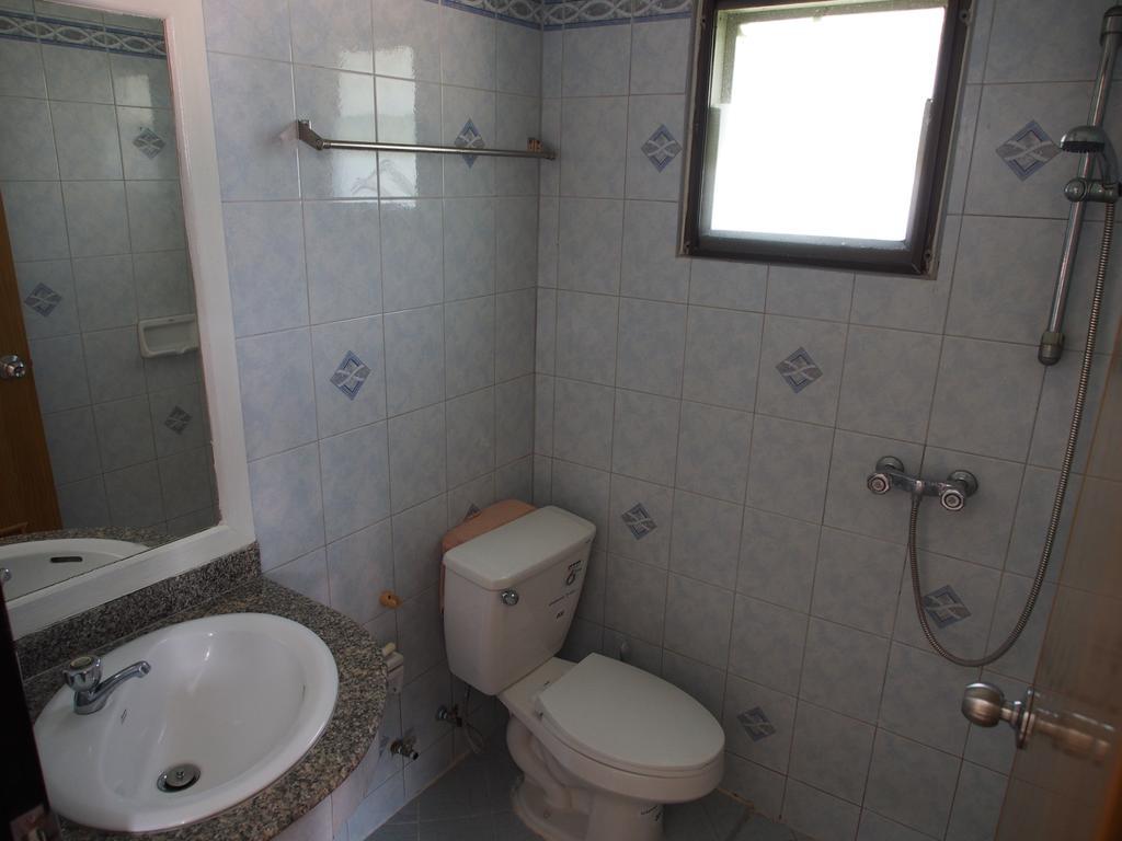 Waree'S Guesthouse Ката-Біч Екстер'єр фото