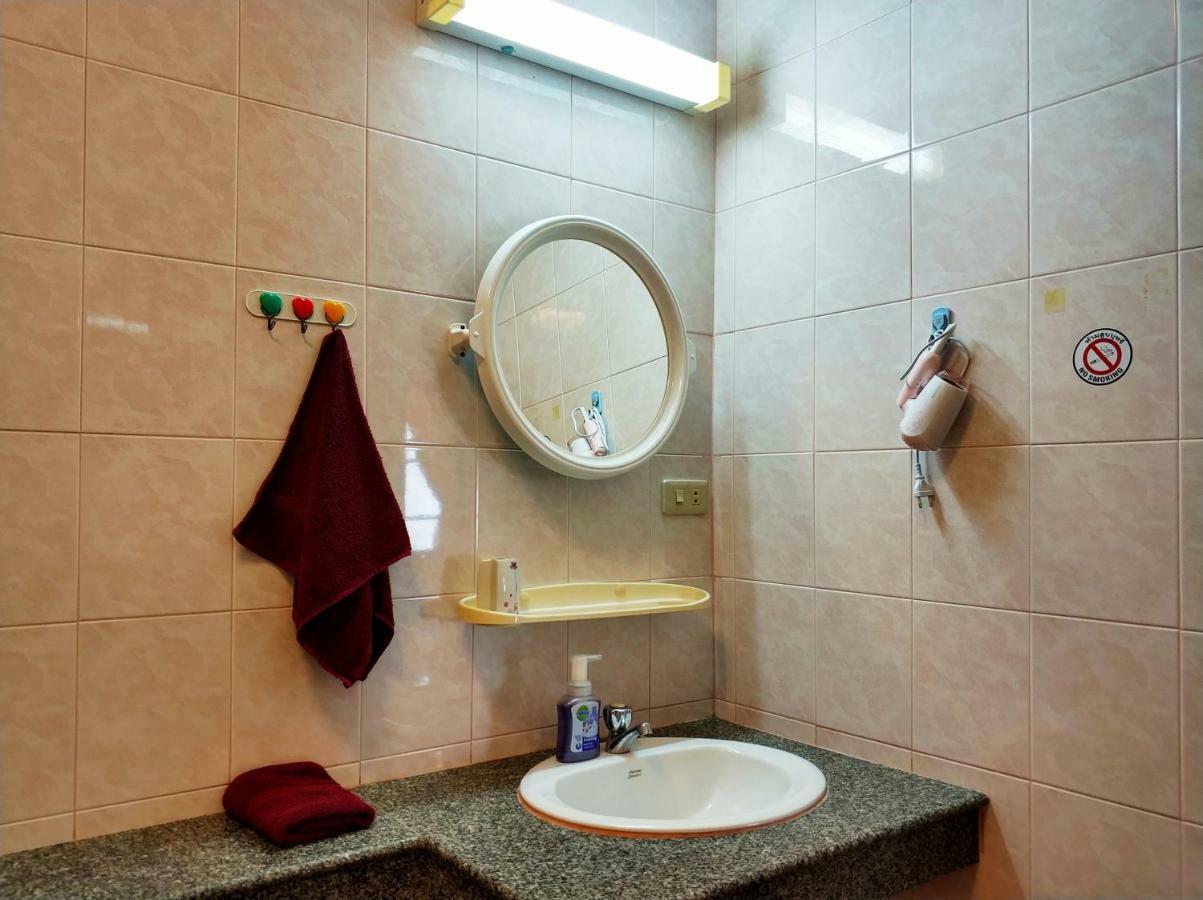 Waree'S Guesthouse Ката-Біч Екстер'єр фото